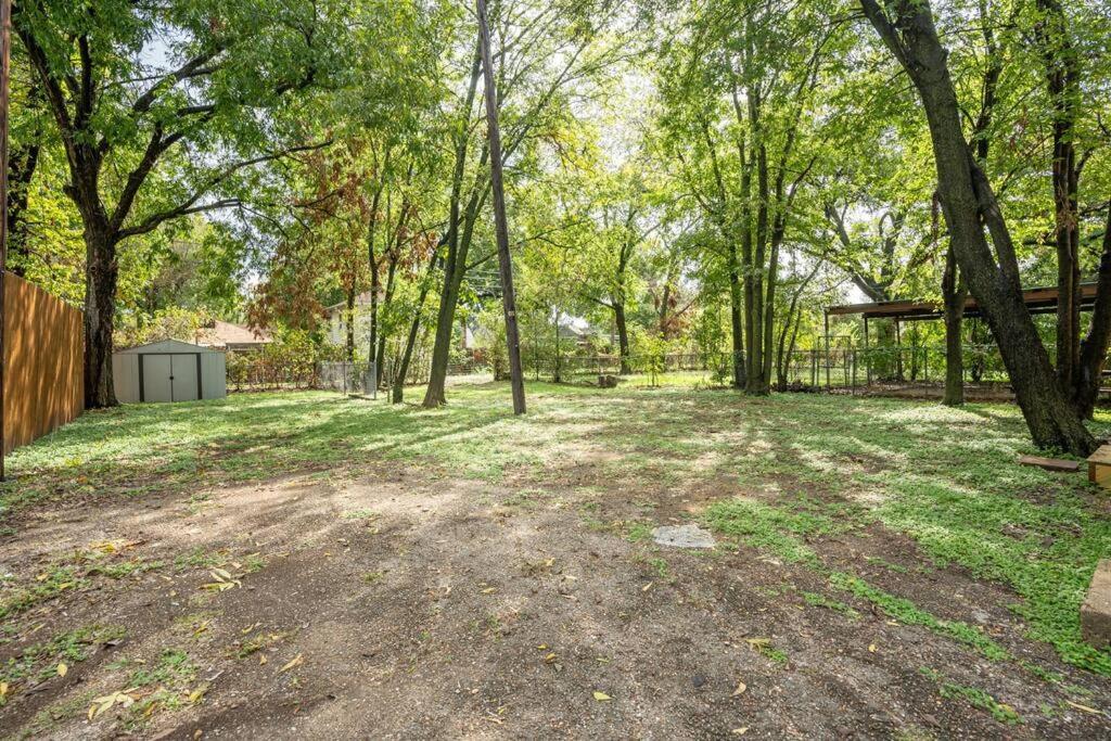 Charming Townhouse In Downtown Waco! Villa Exterior photo